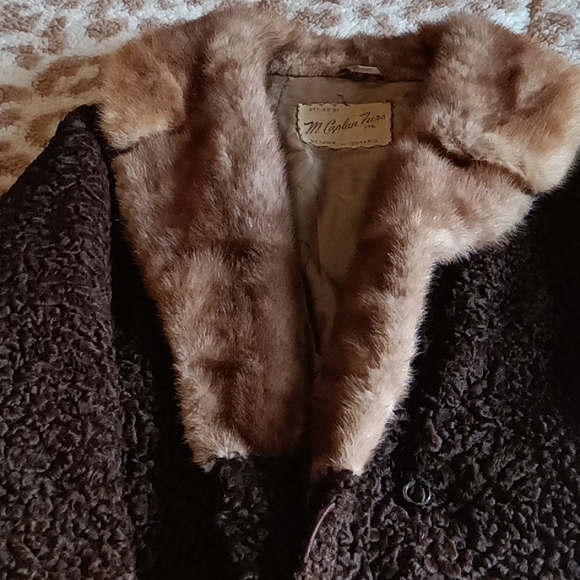 Vintage Persian curly lamb wool coat - Picture 8 of 15
